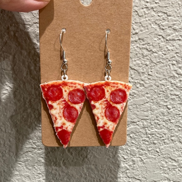 Pizza Earrings - NEW - Picture 2 of 4